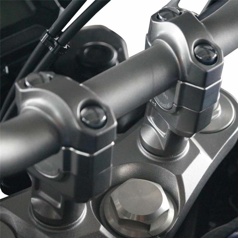 Voigt MT Handlebar Risers F20T | 20mm silver | Yamaha MT-09»Motorlook.nl»4067466072541