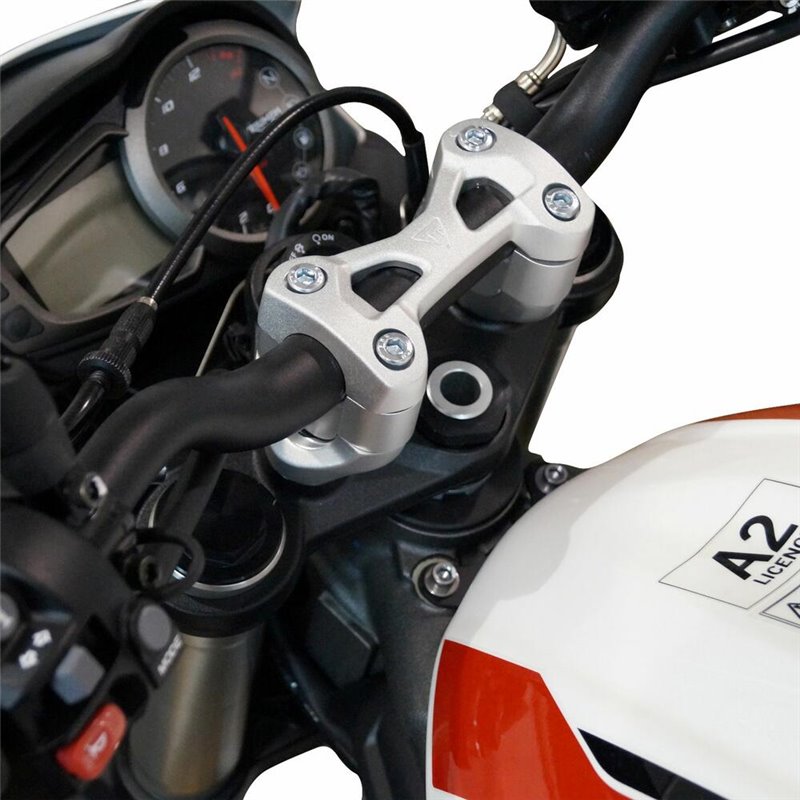 Voigt MT Risers Handlebar FT11 | 25mm silver | Triumph Speed Triple ...